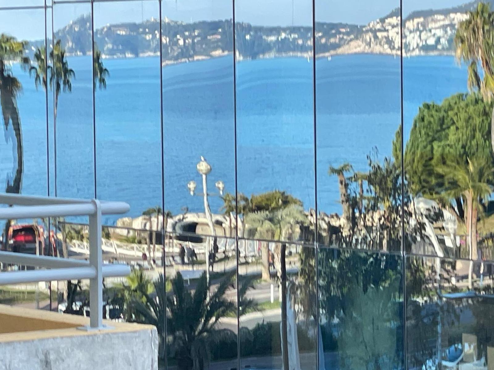 Sur La Promenade Des Avec Vue Originale A 40 M De La Appartamento